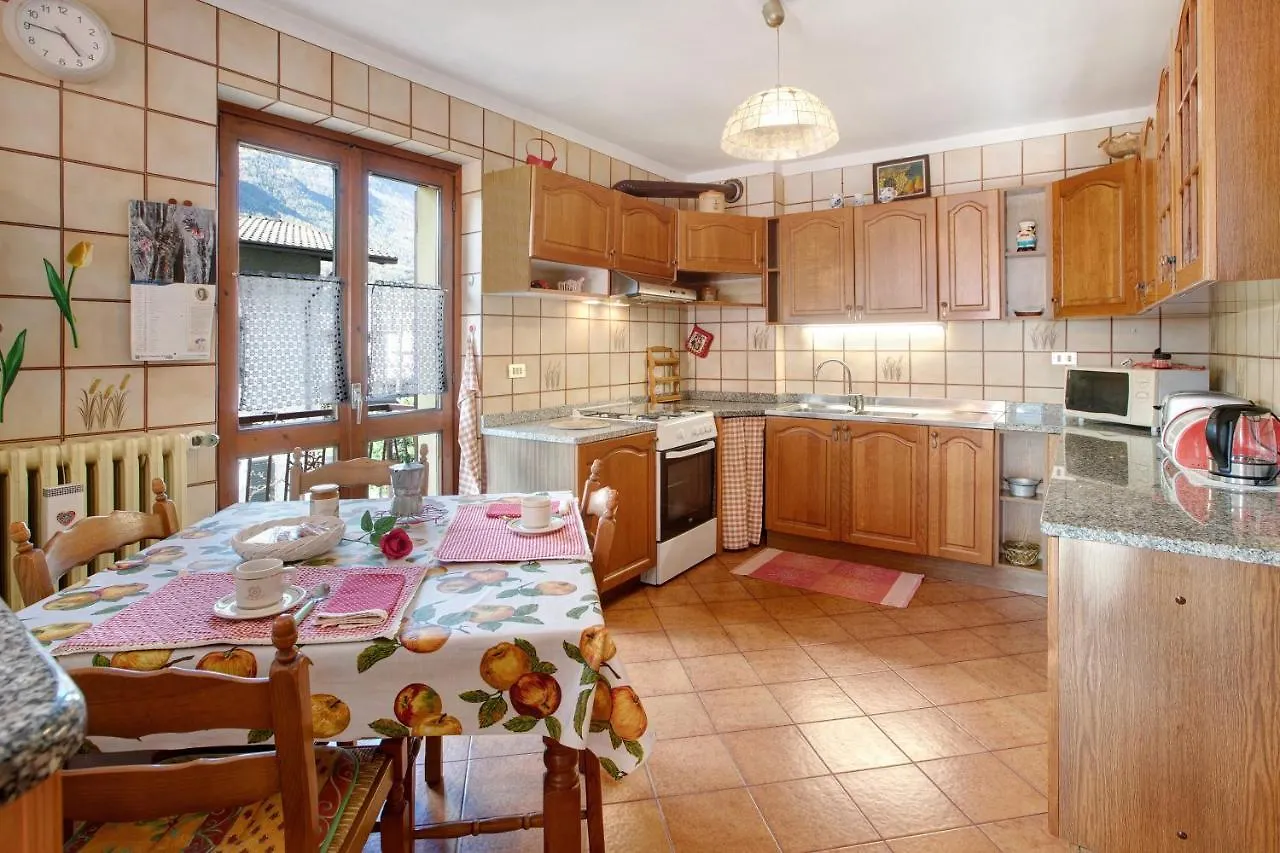 CASA VACANZA Ski Bike Mortirolo DOLCE LETIZIA Tovo di Sant'Agata 0*,