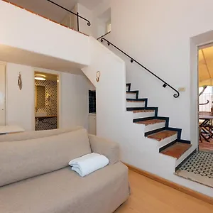Le Casasse Vico Mendaro 8 Casa vacanze Varigotti